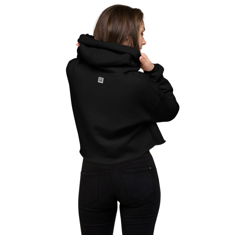 Trendy And Comfy: Russell London’s Women’s Cropped Hoodie